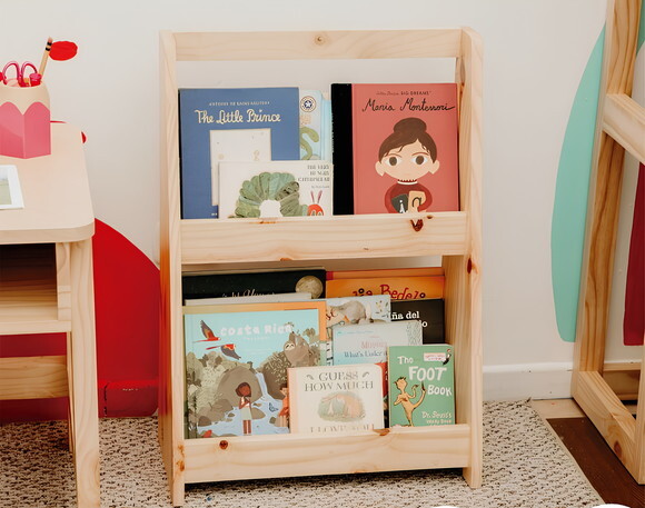 Estante Montessori Biblioteca
