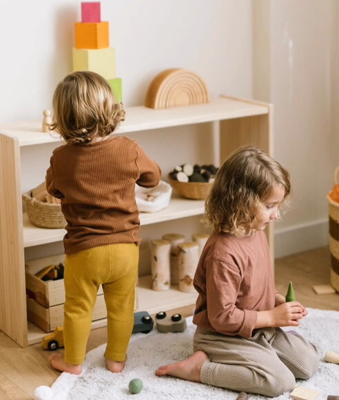 Estante Montessori Tripla