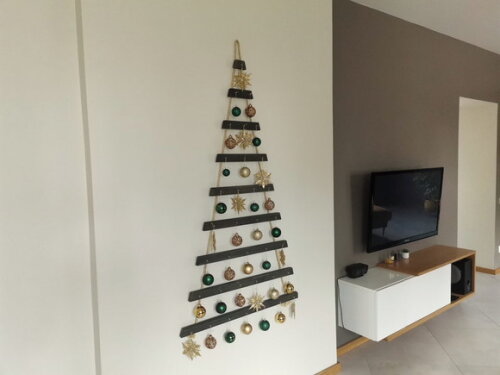 Árvore de Natal em Madeira Pinus de Parede Tabaco (150 Cm)