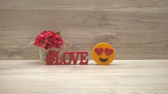 #Love + Emoji Apaixonado