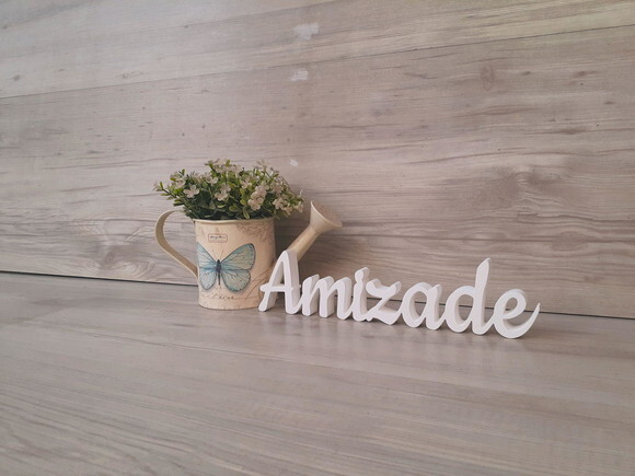 Amizade - Linha Ck - Palavra de Mesa em mdf - Tamanho P