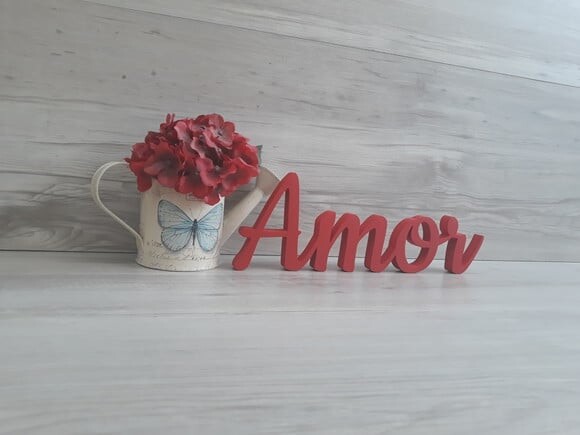 Amor - Palavra Decorativa em mdf - Linha Ck