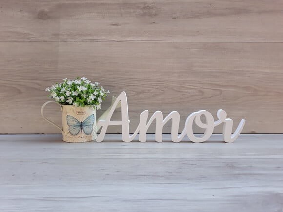 Amor - Palavra Decorativa em mdf - Linha Ck