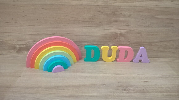 Arco Íris + Nome 4 letras - peças de mesa em mdf