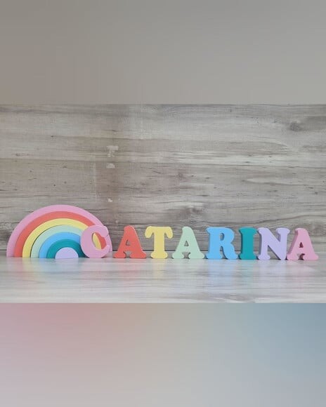 Arco Íris + Nome 8 Letras - Peças de Mesa em mdf