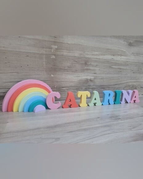 Arco Íris + Nome 8 Letras - Peças de Mesa em mdf