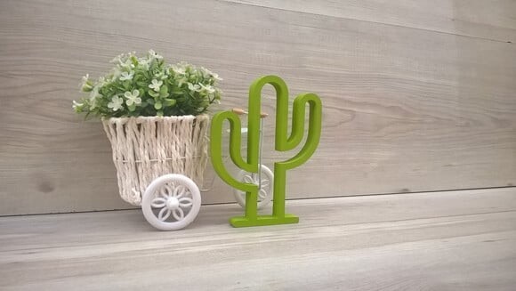 Cactus - 15 cm - Escultura em MDF para decoração