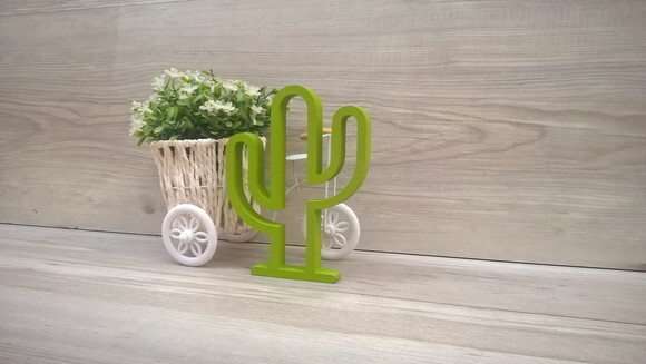 Cactus - 15 cm - Escultura em MDF para decoração