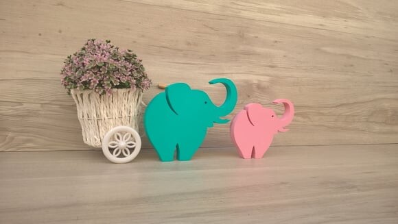 Combo Elefantes de mesa em MDF - Decoração - 10 e 13 cm