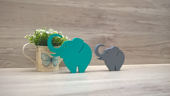 Combo Elefantes de mesa em MDF - Decoração - 10 e 13 cm