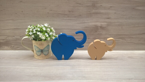 Combo Elefantes de mesa em MDF - Decoração - 10 e 13 cm