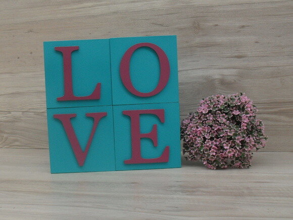 Cubos Decorativos LOVE - 10 x 10 x 10 cm