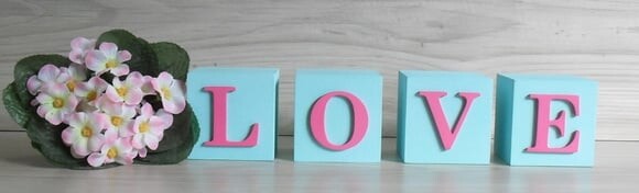 Cubos Decorativos LOVE - 6 x 6 x 6 cm