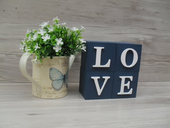 Cubos Decorativos LOVE - 8 x 8 x 8 cm