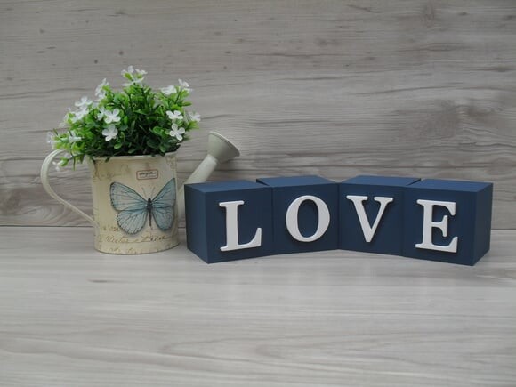 Cubos Decorativos LOVE - 8 x 8 x 8 cm