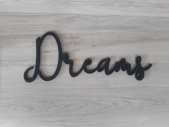 Dreams - Linha SM - palavra de parede em mdf