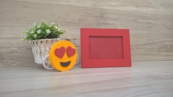 Duo Porta retrato + Emoji Apaixonado