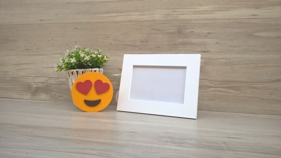 Duo Porta retrato + Emoji Apaixonado