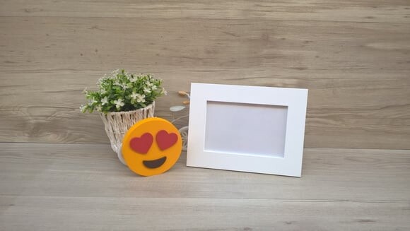 Duo Porta retrato + Emoji Apaixonado