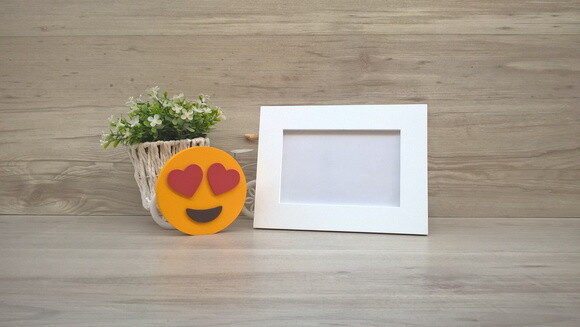 Duo Porta retrato + Emoji Apaixonado