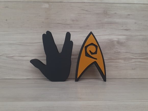 Duo Saudação Vulcana + Insígnia Operations StarTrek