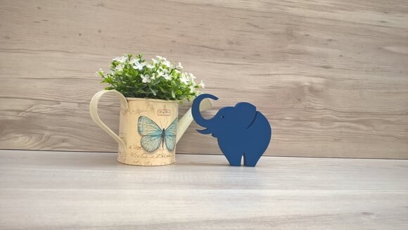 Elefante de mesa em MDF - Decoração Infantil - 10 cm