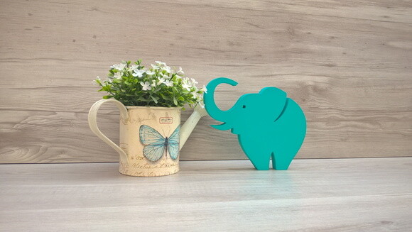 Elefante de mesa em MDF - Decoração Infantil - 13 cm