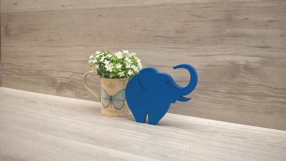 Elefante de mesa em MDF - Decoração Infantil - 13 cm