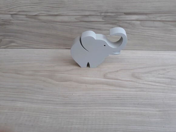 Elefante de mesa em MDF - Decoração Infantil - 8 cm