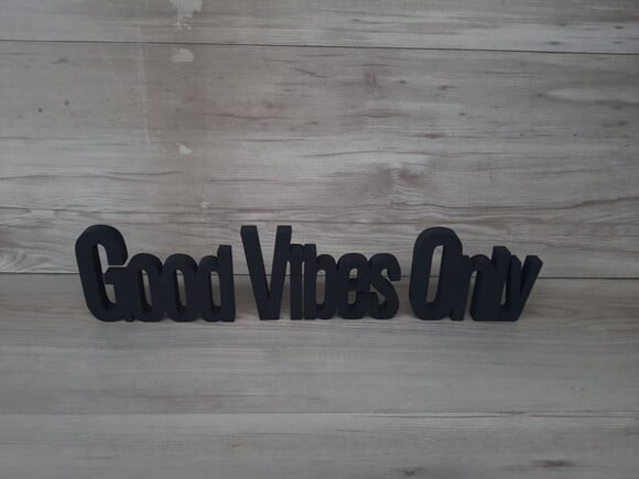 Good Vibes Only - Palavras Decorativas de Mesa em mdf