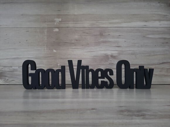 Good Vibes Only - Palavras Decorativas de Mesa em mdf