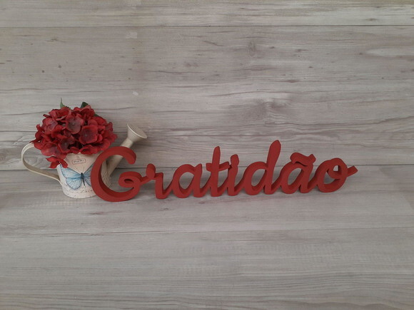 Gratidão - Palavra de mesa em MDF