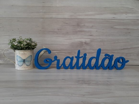 Gratidão - Palavra de mesa em MDF