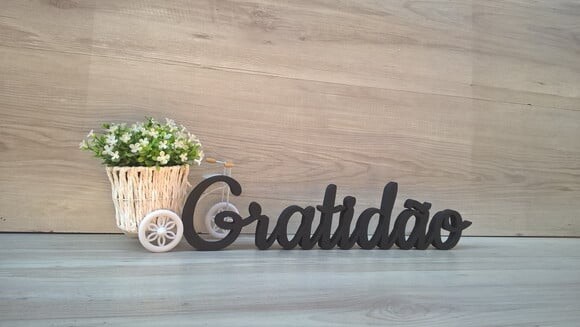 Gratidão - Palavra de mesa em MDF