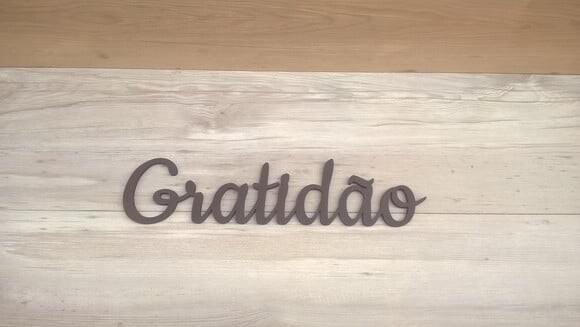 Gratidão - Palavra de Parede em mdf