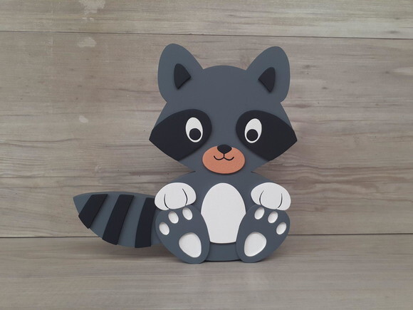 Guaxinim de Mesa em mdf - Decoração Infantil - 15 cm