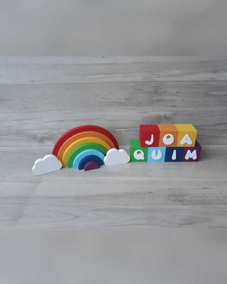 Kit Arco Íris + Nuvens + Nome Cubos 6x6x6 cm 7 Letras - mdf