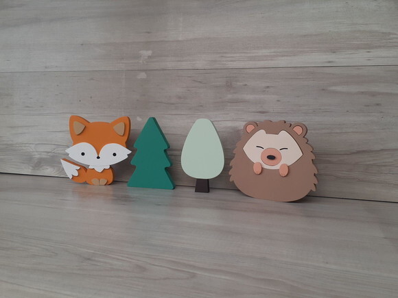 Kit Decoração Escandinava - Porco Espinho + Raposa + Árvores