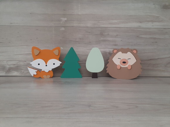 Kit Decoração Escandinava - Porco Espinho + Raposa + Árvores