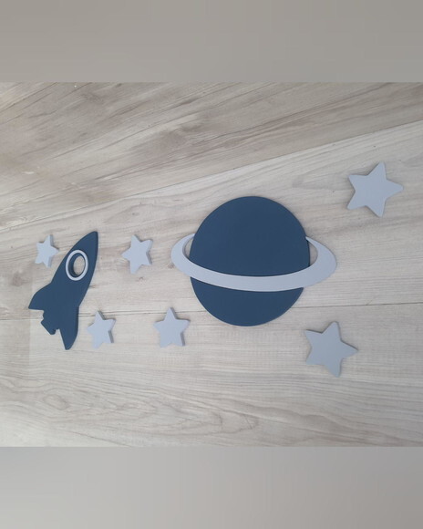 Kit Espacial de Parede em mdf - Foguete + Planeta + Estrelas