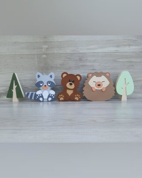 Kit Guaxinim, Porco Espinho, Ursinho e Árvores - 15 cm - mdf