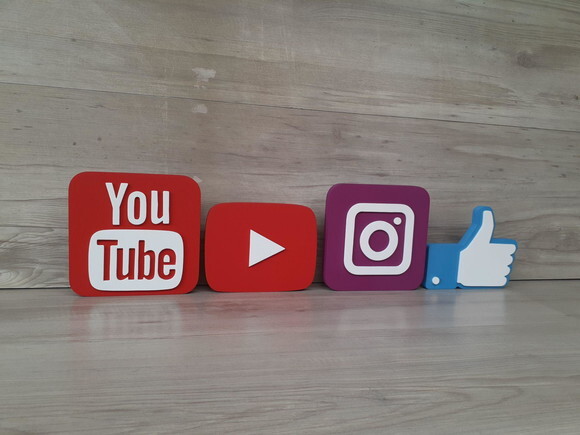 Kit Mídias Sociais - Peças de Mesa em mdf