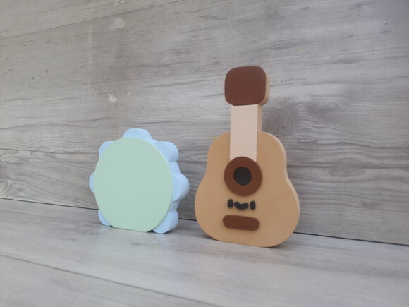 Kit Musical em mdf - Pandeiro e Violão