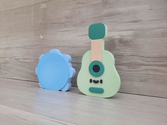 Kit Musical em mdf - Pandeiro e Violão