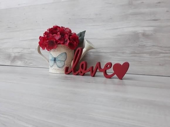 love coração - lettering em mdf