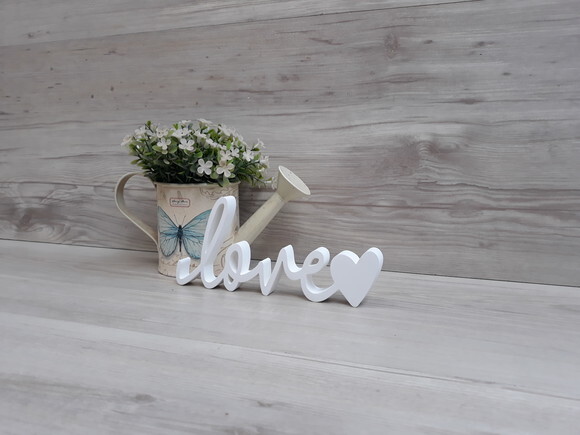 love coração - lettering em mdf