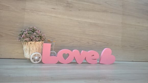 Love vazado coração - linha DW + coração 10 cm