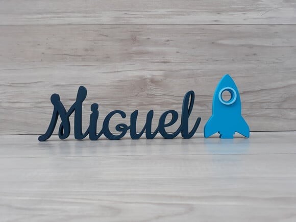 Nome de Mesa em mdf - Linha Ck - Miguel 10 cm + Foguete