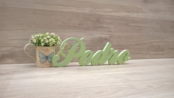Nome de mesa em MDF - Linha Clássicos - Pedro 10 cm