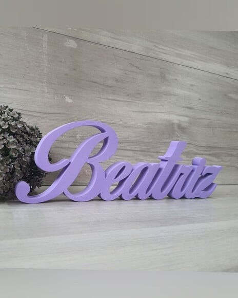 Nome de Mesa em mdf - Linha Clássicos Bop - Beatriz 10 cm